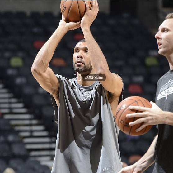 由金玟哉离 由金玟哉离